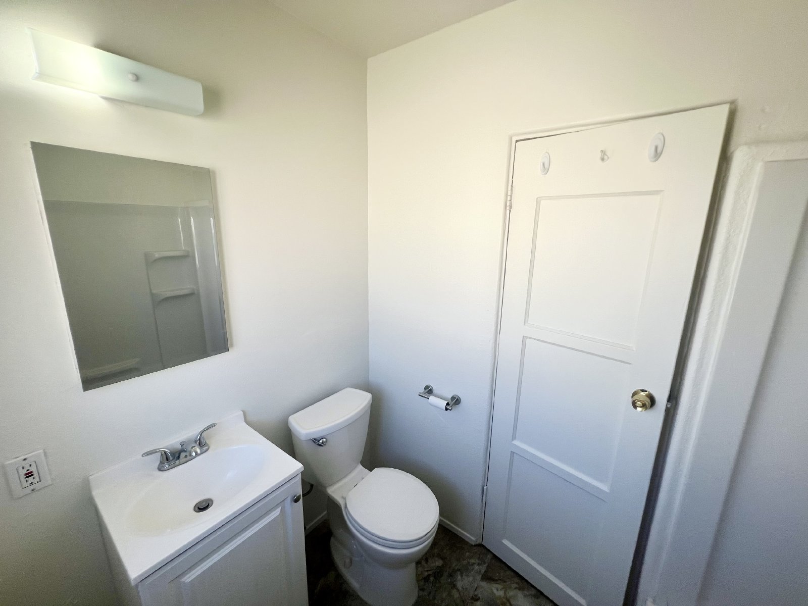 Charming Upstairs 2BR/1BA Apartment in North Park – Great Location! property image