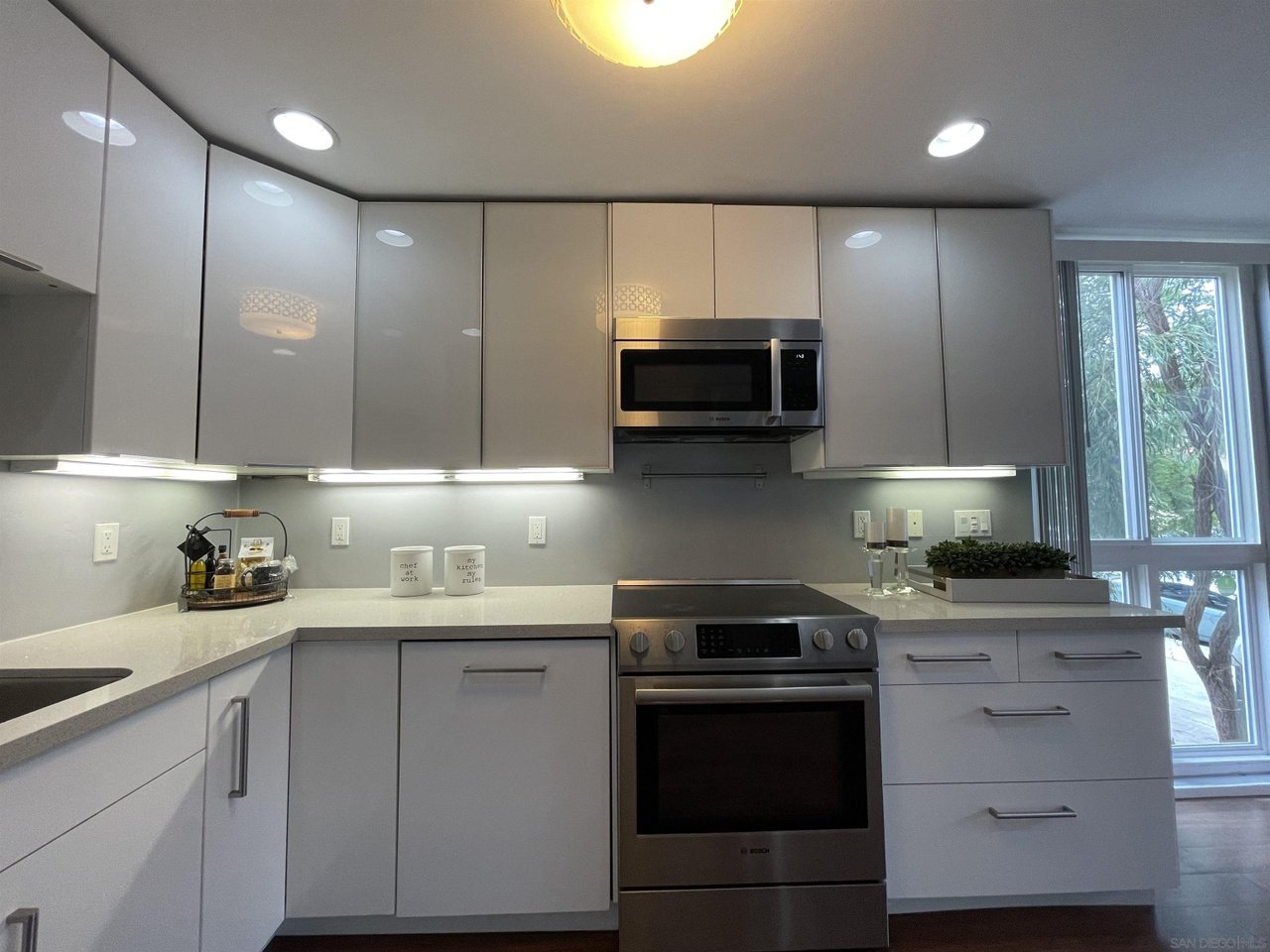 Updated Gated Condo with Pool Access Near SDSU & Shopping property image