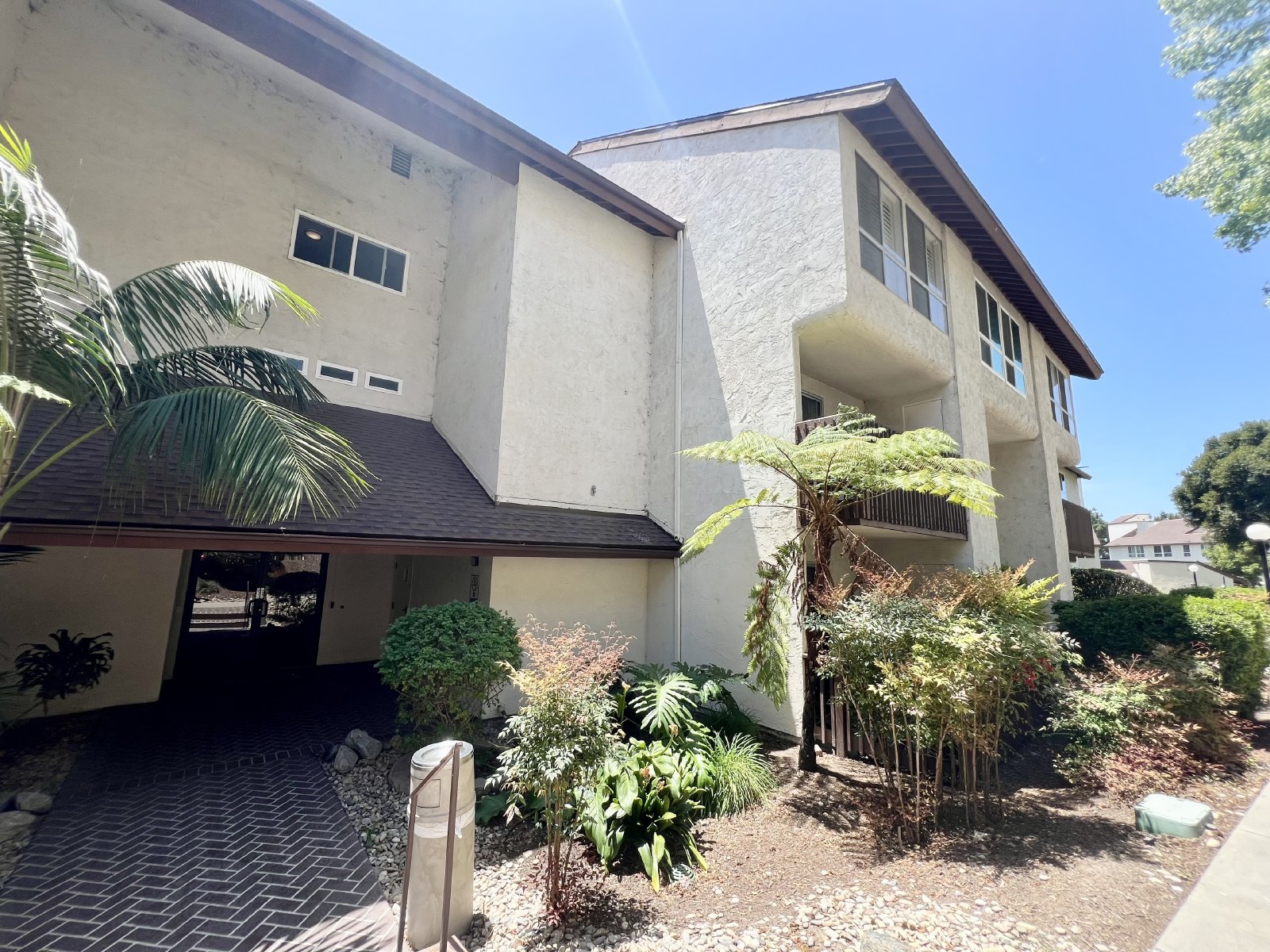 Mission Valley Condo for Rent | 1 Bed • 1 Bath | Resort-Style Community property image