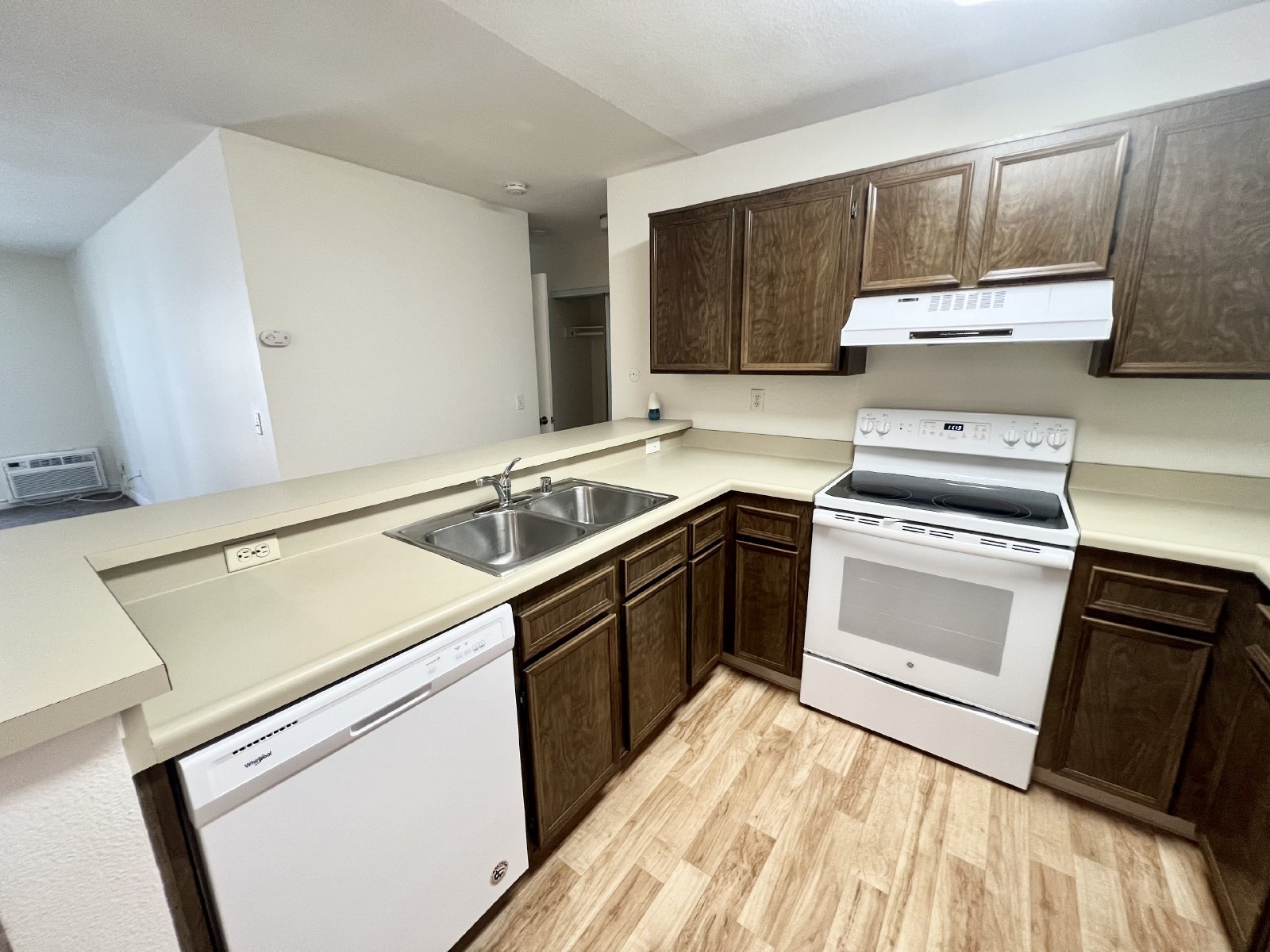 Mission Valley Condo for Rent | 1 Bed • 1 Bath | Resort-Style Community property image