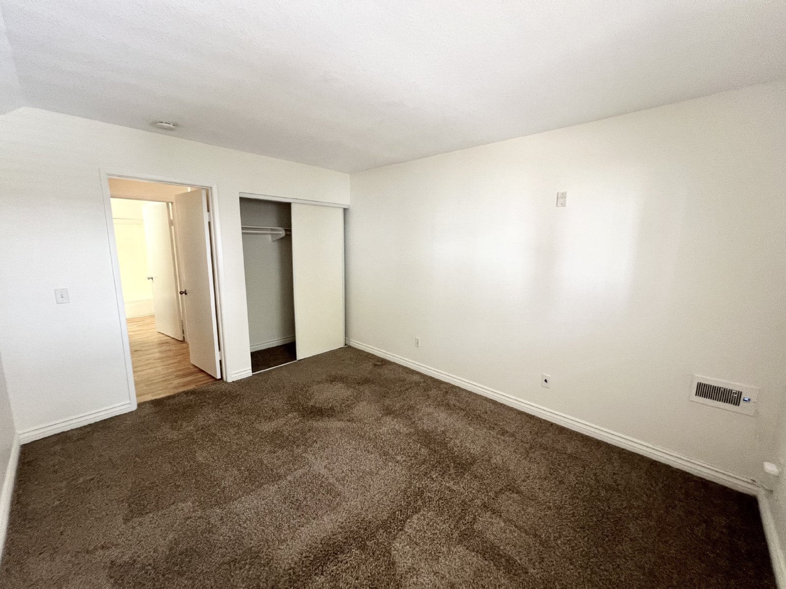 Mission Valley Condo for Rent | 1 Bed • 1 Bath | Resort-Style Community property image
