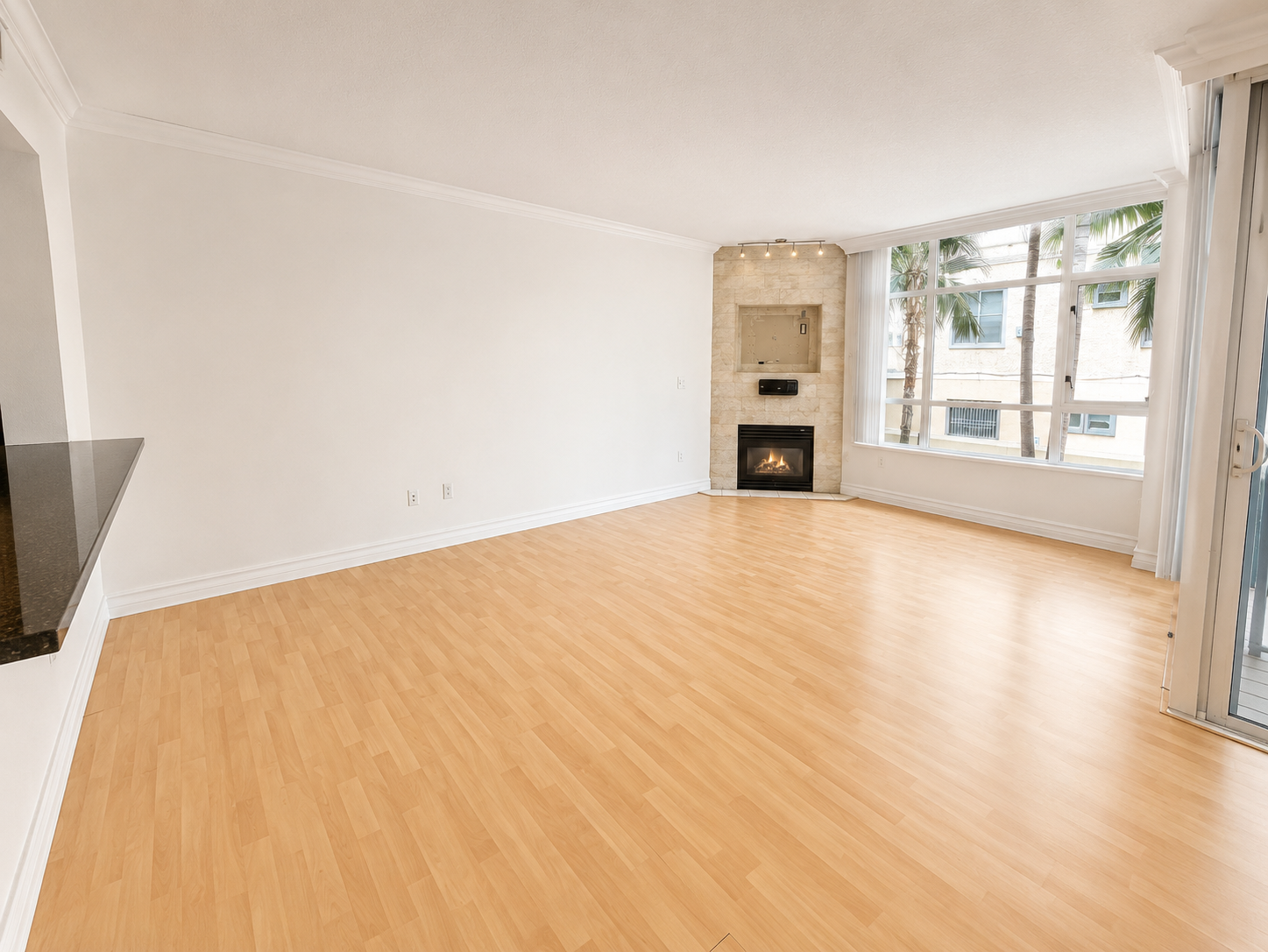 Sunny 2BR/2BA Condo with 2 Parking Spaces in Discovery at Cortez Hill property image