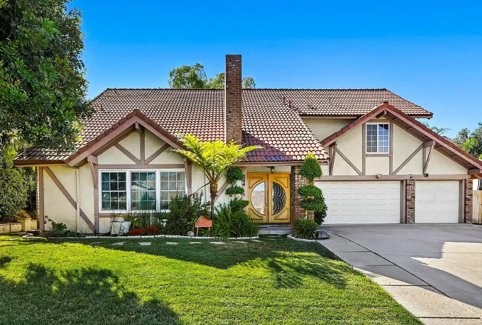 Spectacular, spacious 4-Bedroom Home in Desirable Fletcher Hills property image