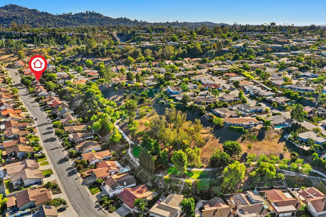 Spectacular, spacious 4-Bedroom Home in Desirable Fletcher Hills property image