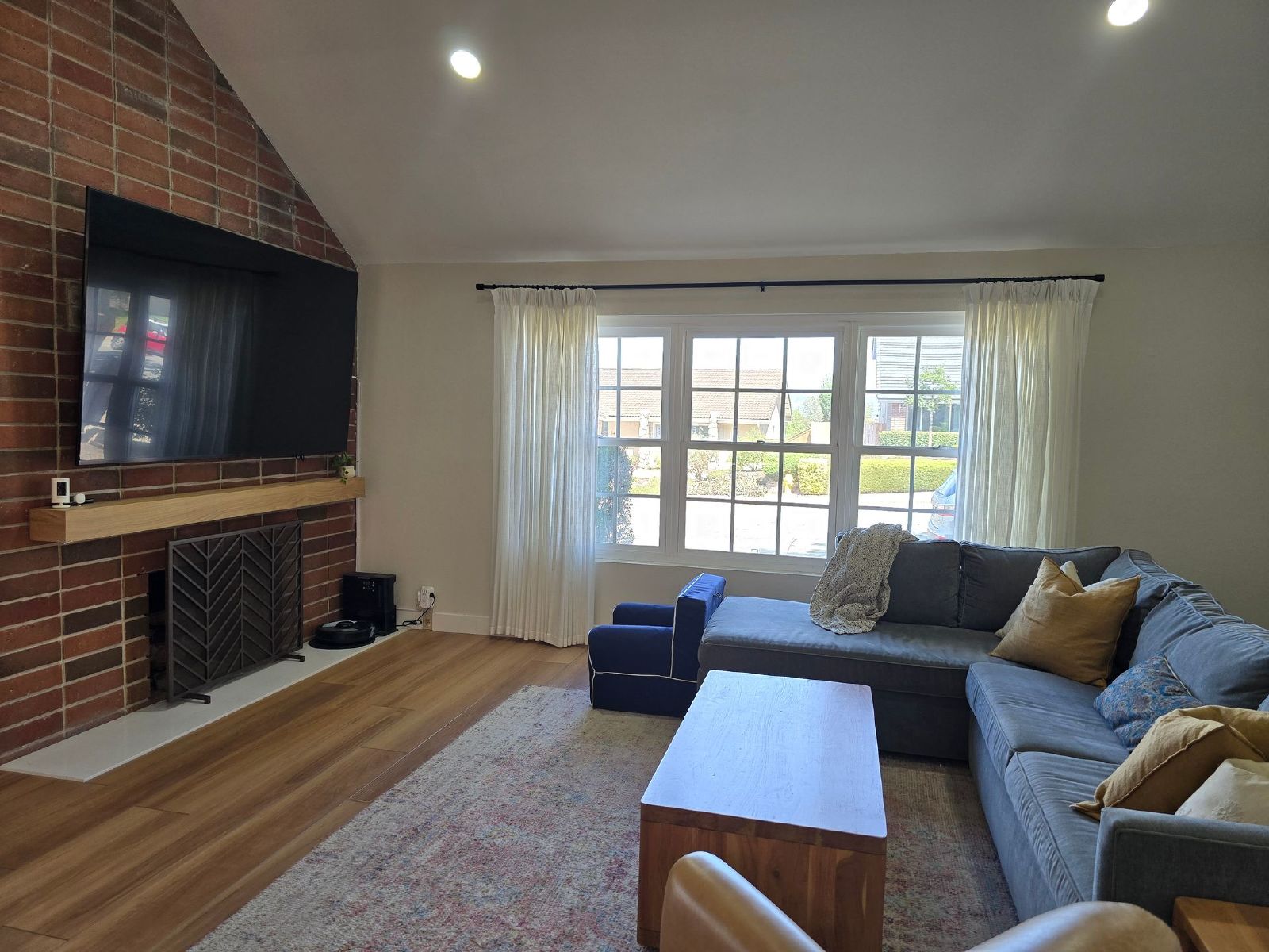 Spectacular, spacious 4-Bedroom Home in Desirable Fletcher Hills property image