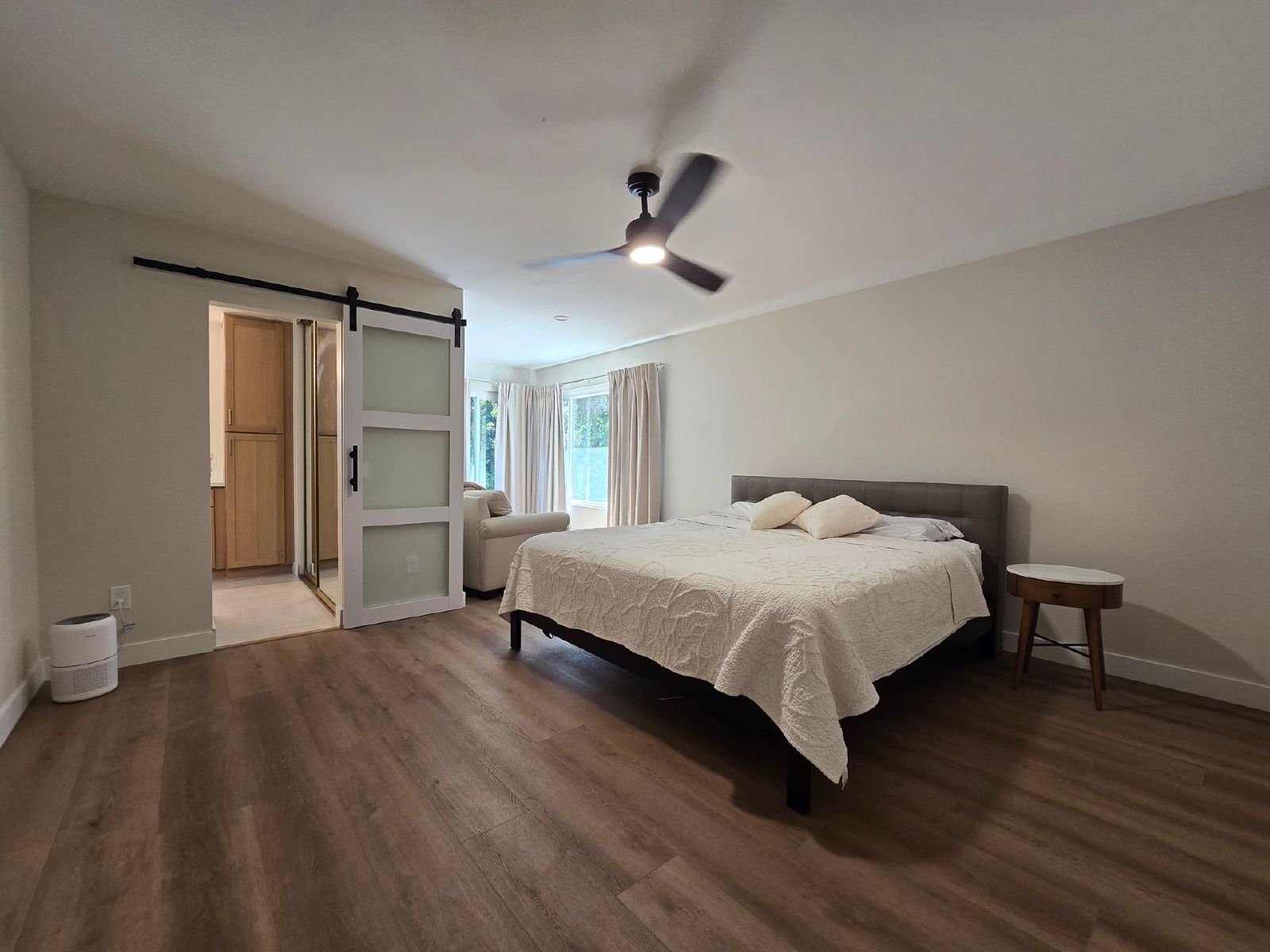 Spectacular, spacious 4-Bedroom Home in Desirable Fletcher Hills property image