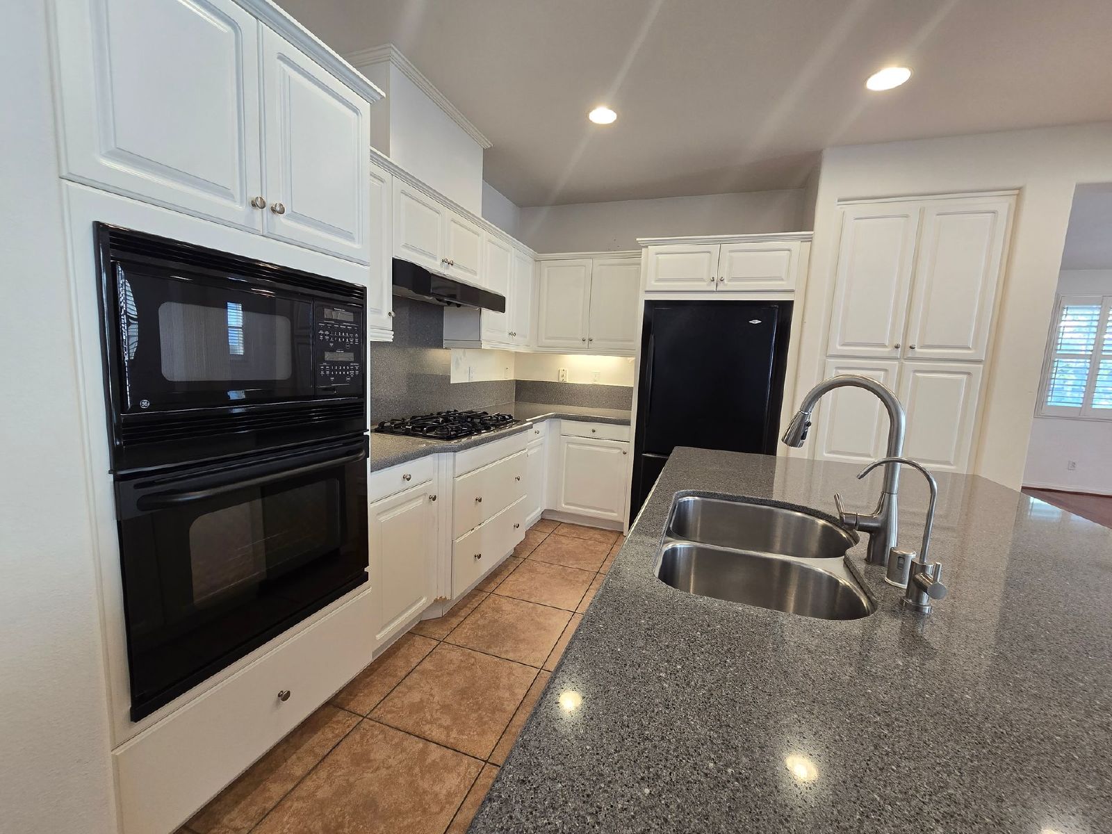 Beautiful 4-Bedroom Home in Desirable Pacific Highlands Ranch property image