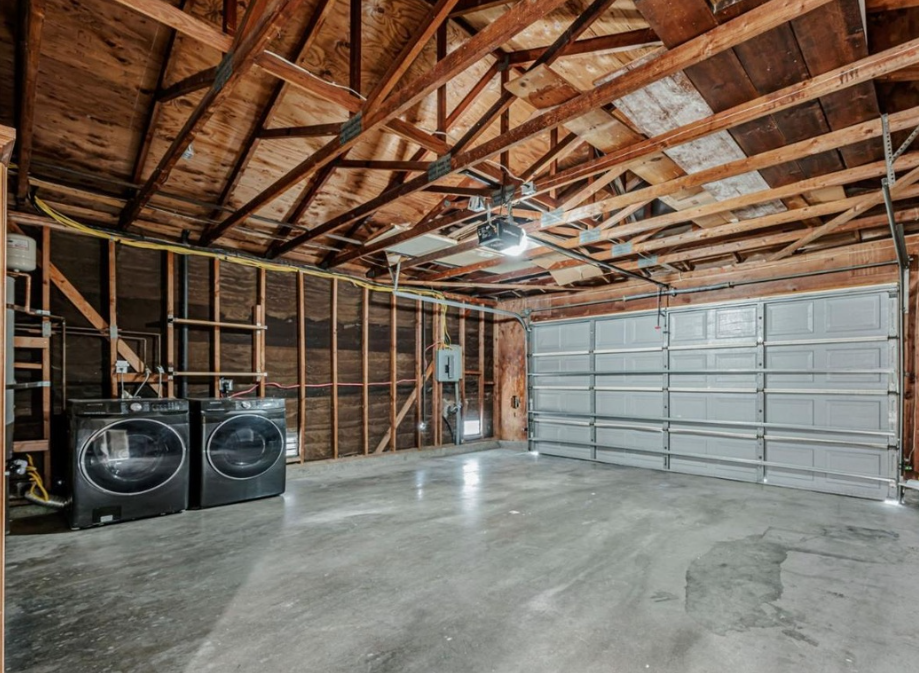 Spacious 4-Bedroom Home in Desirable Paradise Hills property image