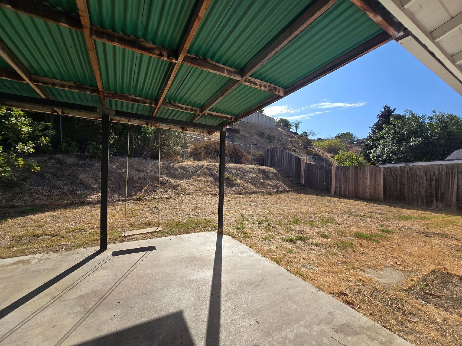 Spacious 4-Bedroom Home in Desirable Paradise Hills property image