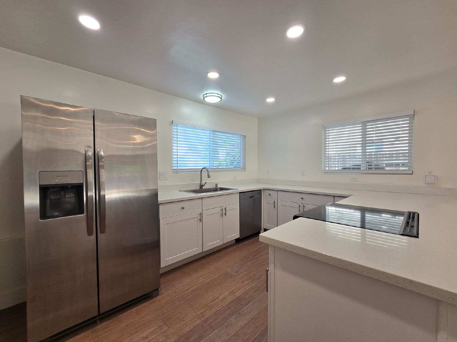 Spacious 4-Bedroom Home in Desirable Paradise Hills property image