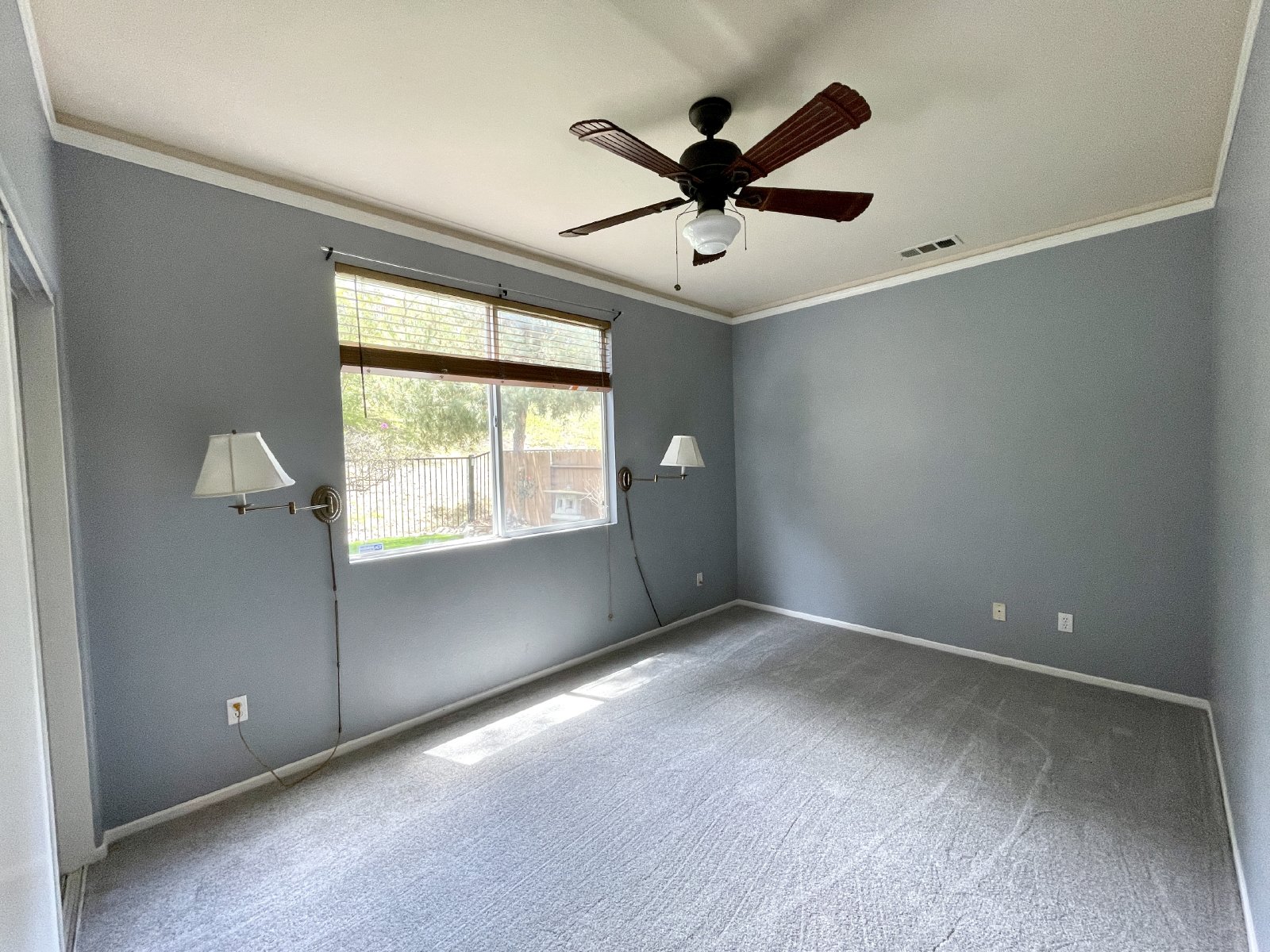 Spacious 4-Bedroom Home in Desirable Ocean View Hills property image