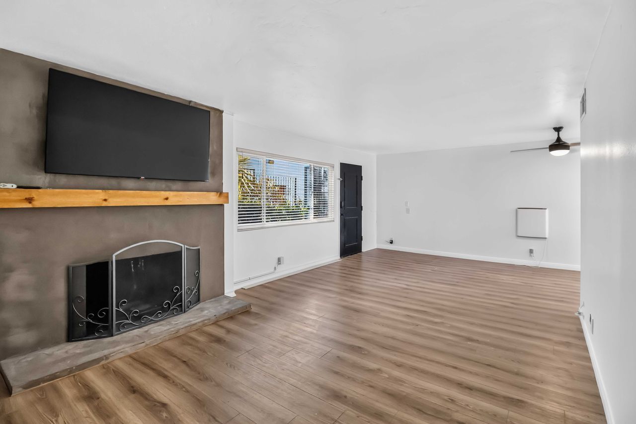 Charming 1-Bedroom Condo in Convenient Escondido Location property image
