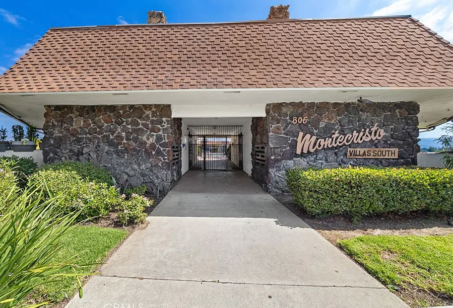 Charming 1-Bedroom Condo in Convenient Escondido Location property image