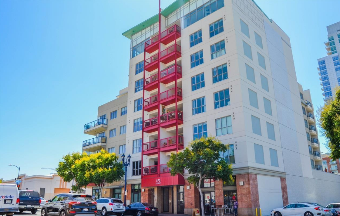 Modern 2-Bedroom Condo in the Heart of Downtown San Diego property image