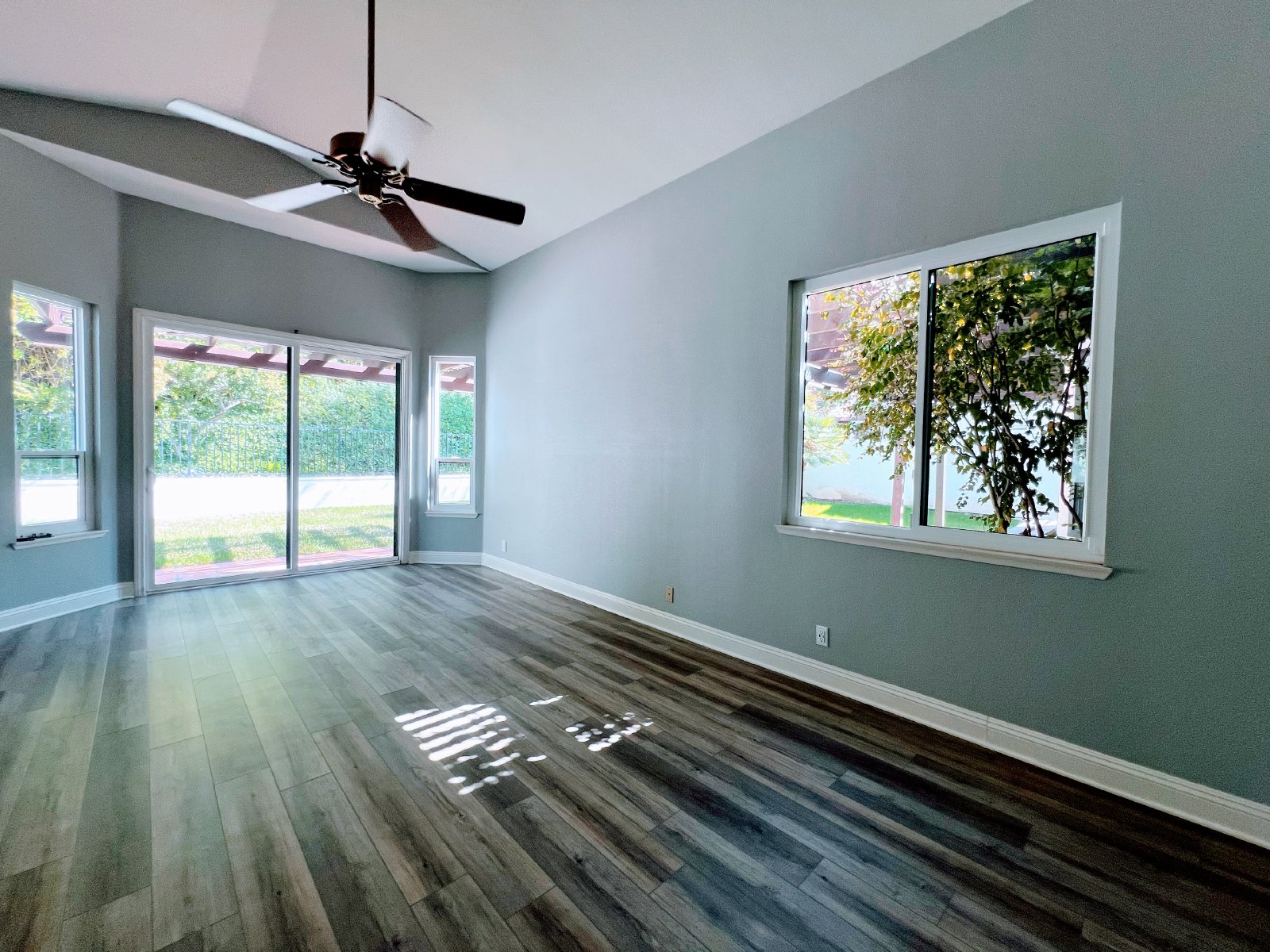 Breathtaking 3 Bed / 2.5 Bath Single Story Home in Eastview Rancho Bernardo property image