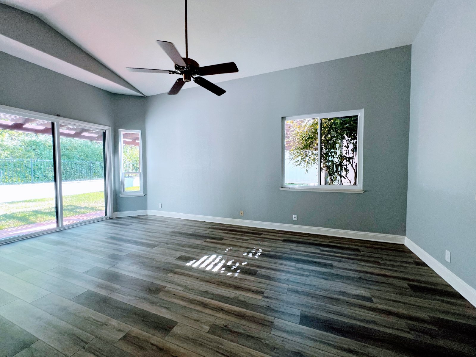 Breathtaking 3 Bed / 2.5 Bath Single Story Home in Eastview Rancho Bernardo property image