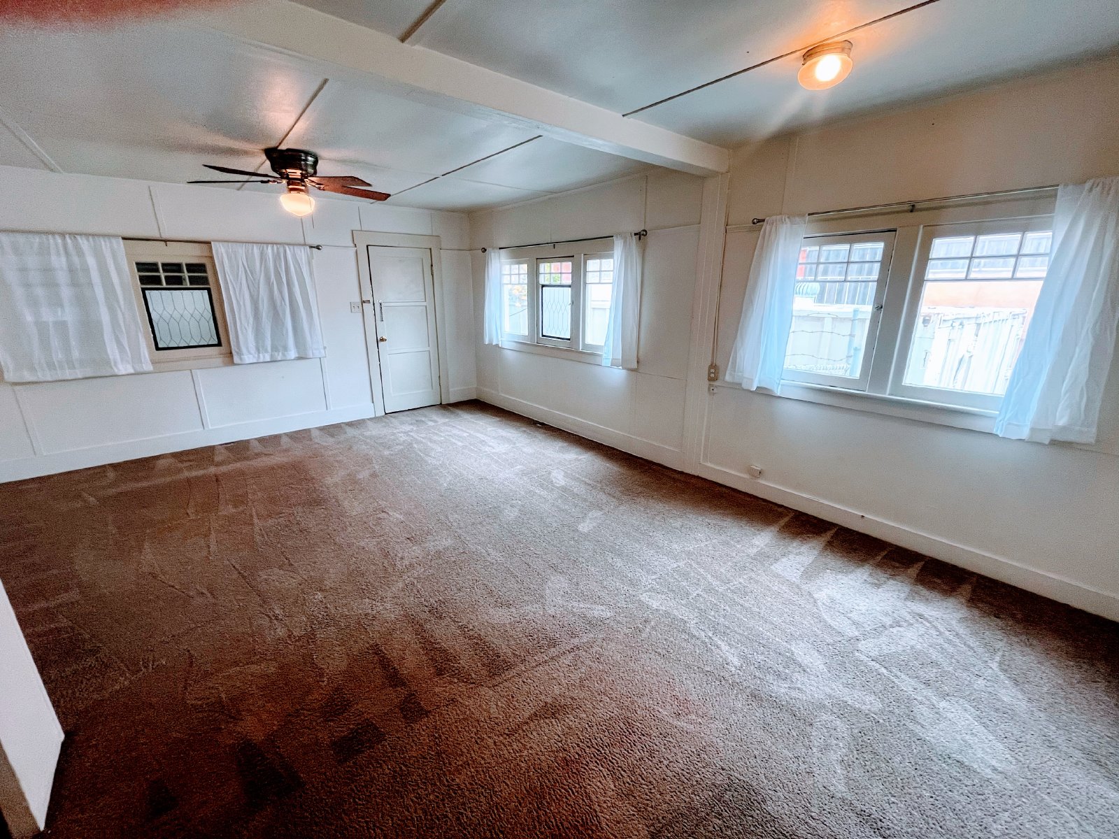 Adorable 2BR / 1BA House in North Pacific Beach property image