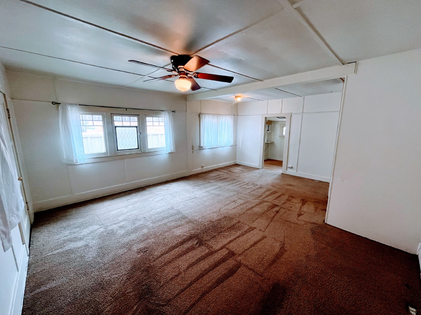 Adorable 2BR / 1BA House in North Pacific Beach property image