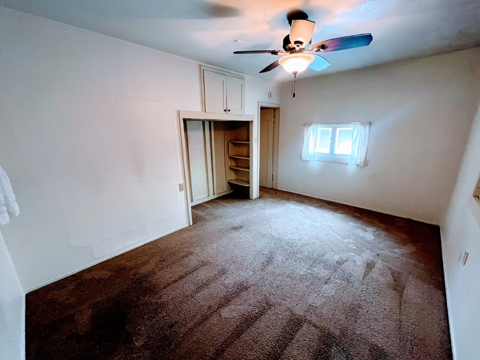 Adorable 2BR / 1BA House in North Pacific Beach property image