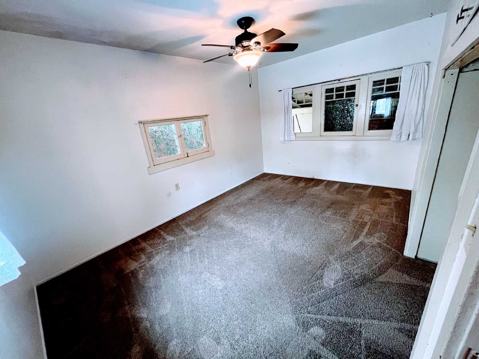 Adorable 2BR / 1BA House in North Pacific Beach property image