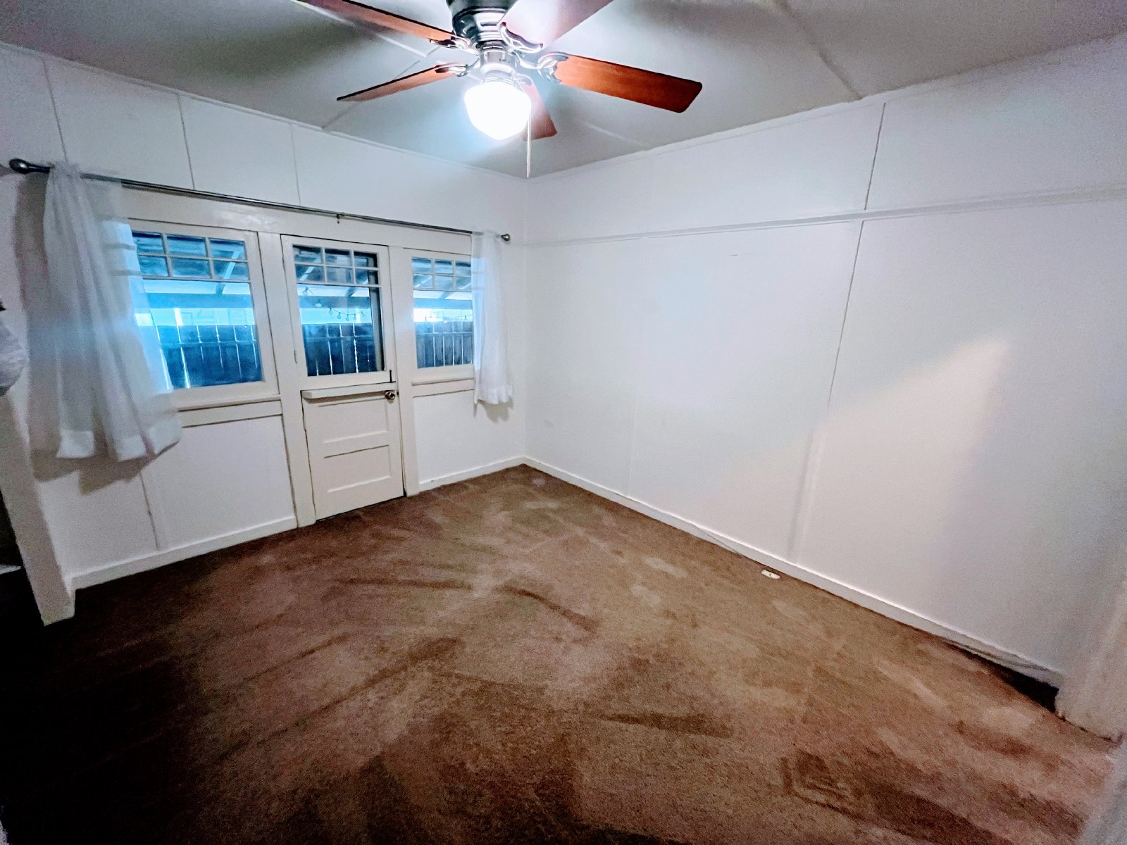 Adorable 2BR / 1BA House in North Pacific Beach property image
