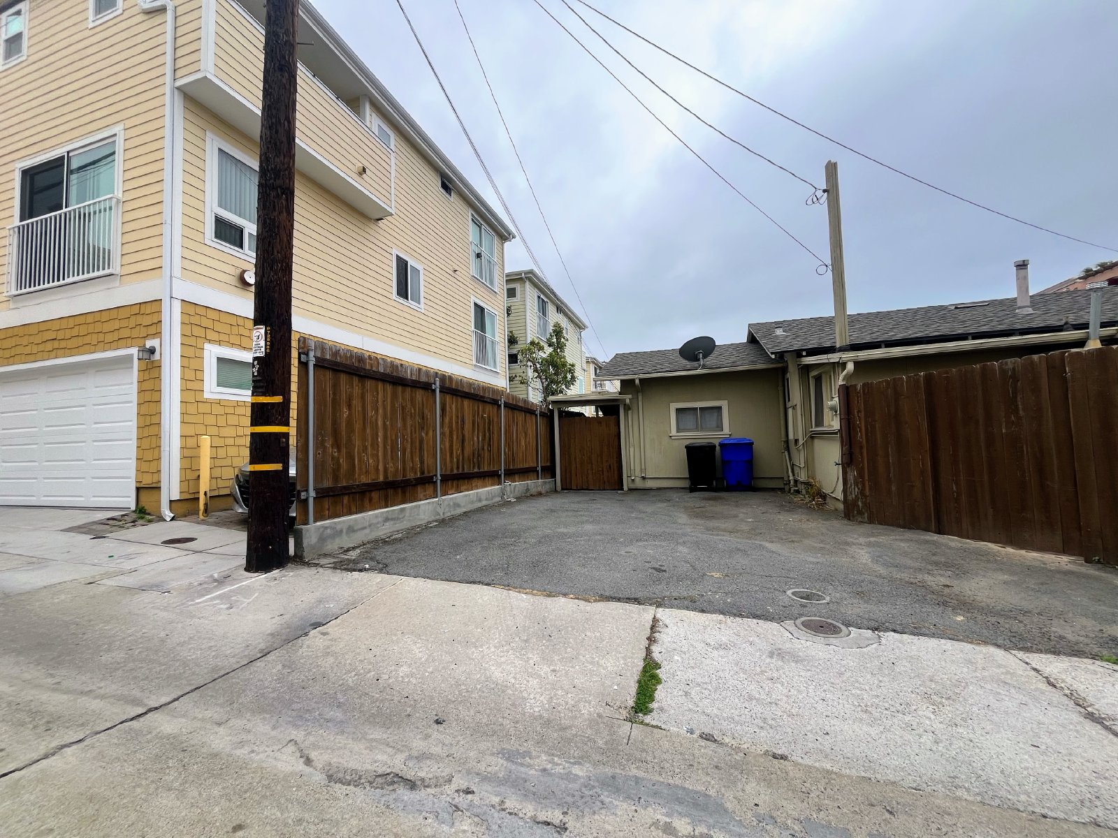 Adorable 2BR / 1BA House in North Pacific Beach property image