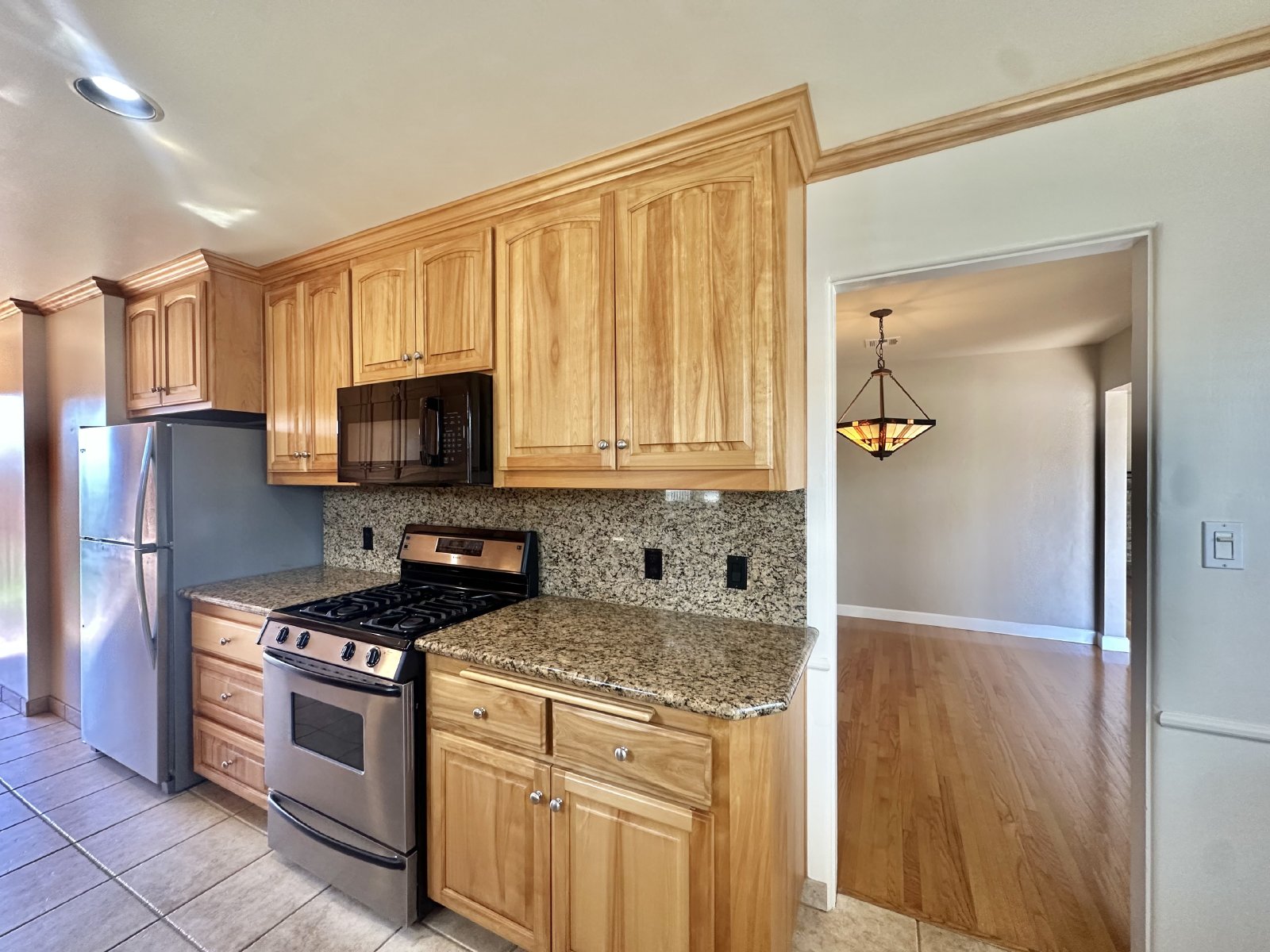 Meticulously Upgraded Single Family Home Point Loma Home Minutes From Liberty Station, Sunset Cliffs And Ocean Beach property image