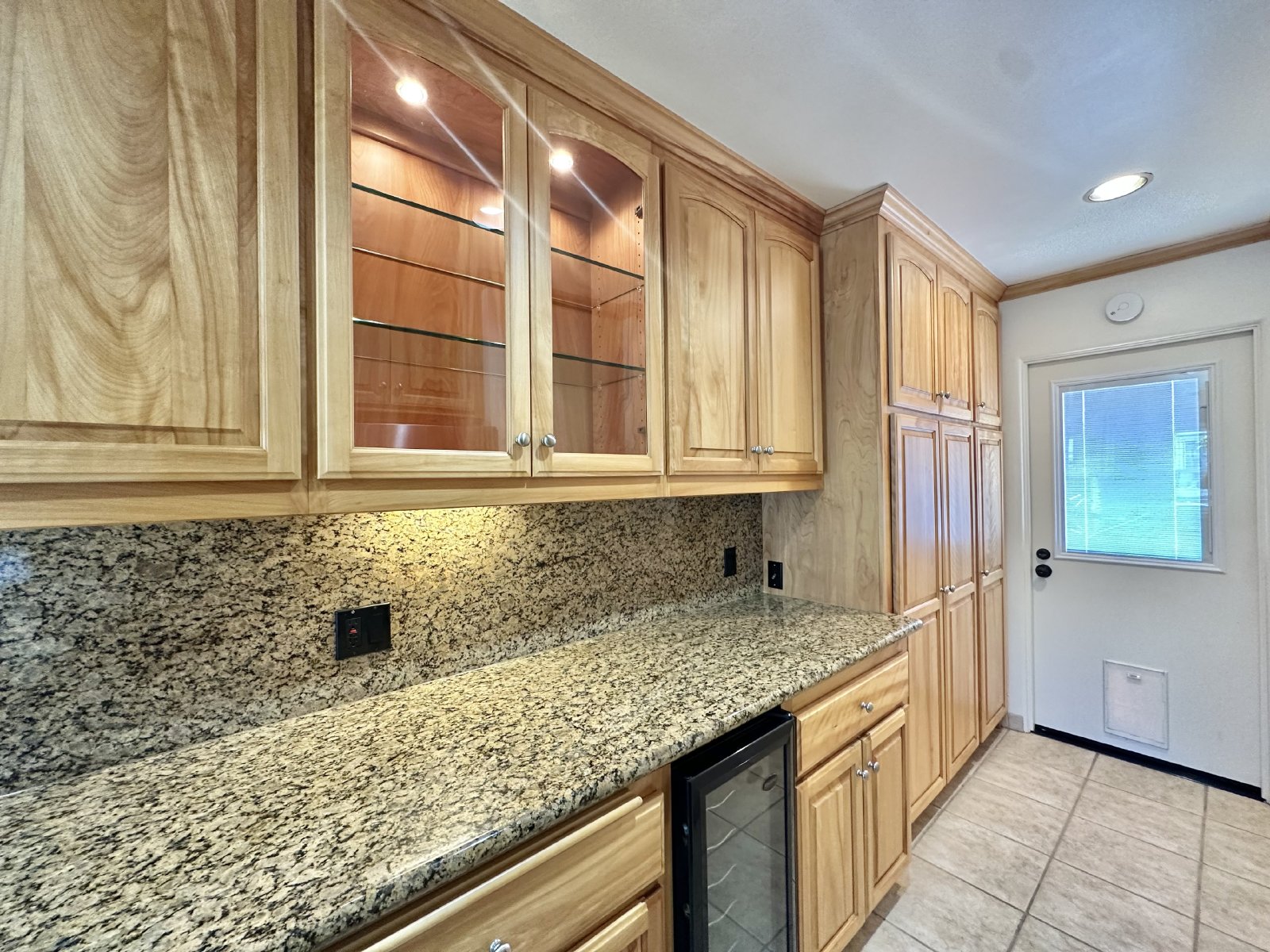 Meticulously Upgraded Single Family Home Point Loma Home Minutes From Liberty Station, Sunset Cliffs And Ocean Beach property image