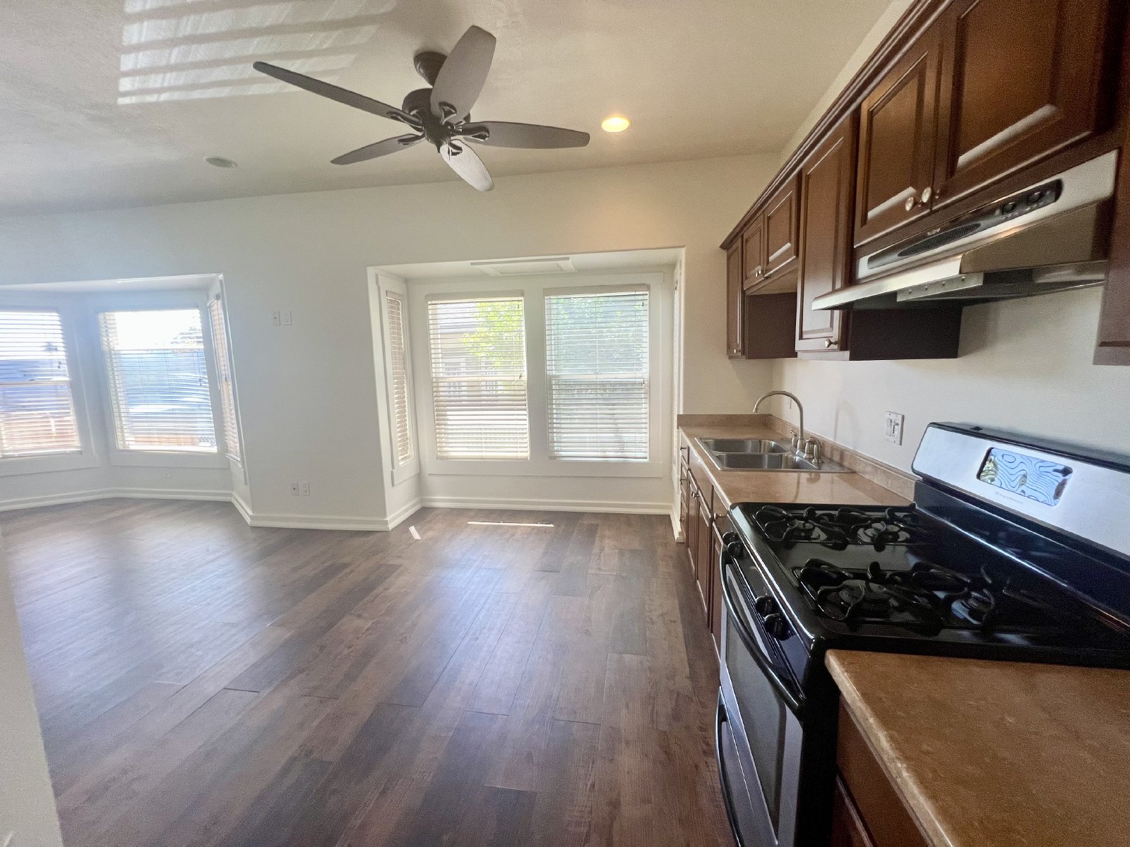 Updated Spacious Studio w/ Large Patio in Sherman Heights! property image