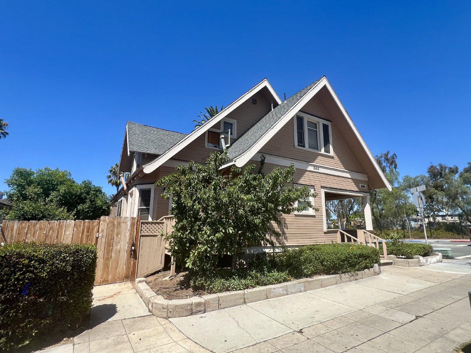 Updated Spacious Studio w/ Large Patio in Sherman Heights! property image