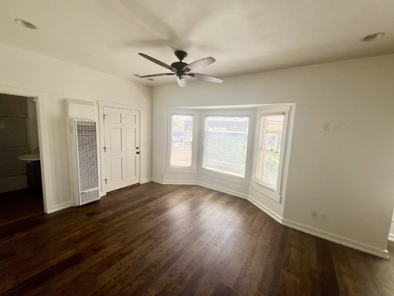 Updated Spacious Studio w/ Large Patio in Sherman Heights! property image