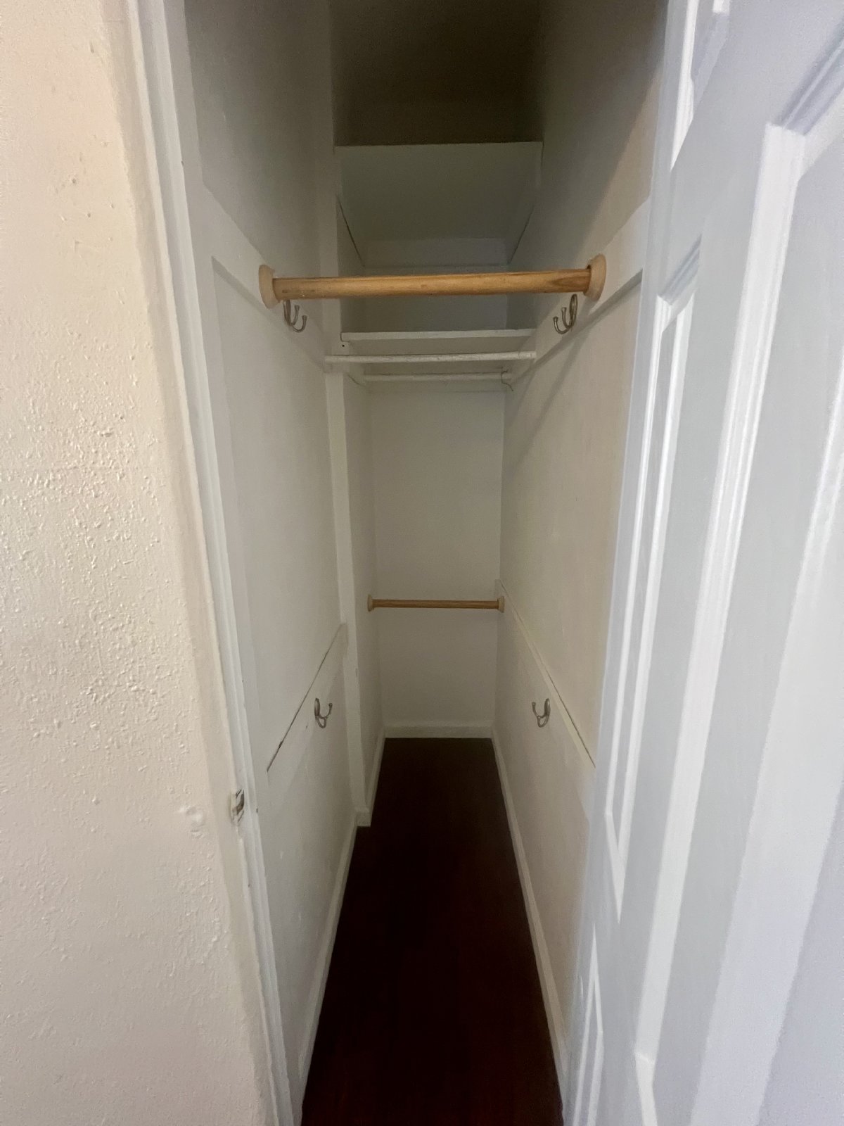 Historic 1 Bedroom/1 Bath Apartment in Sherman Heights! property image