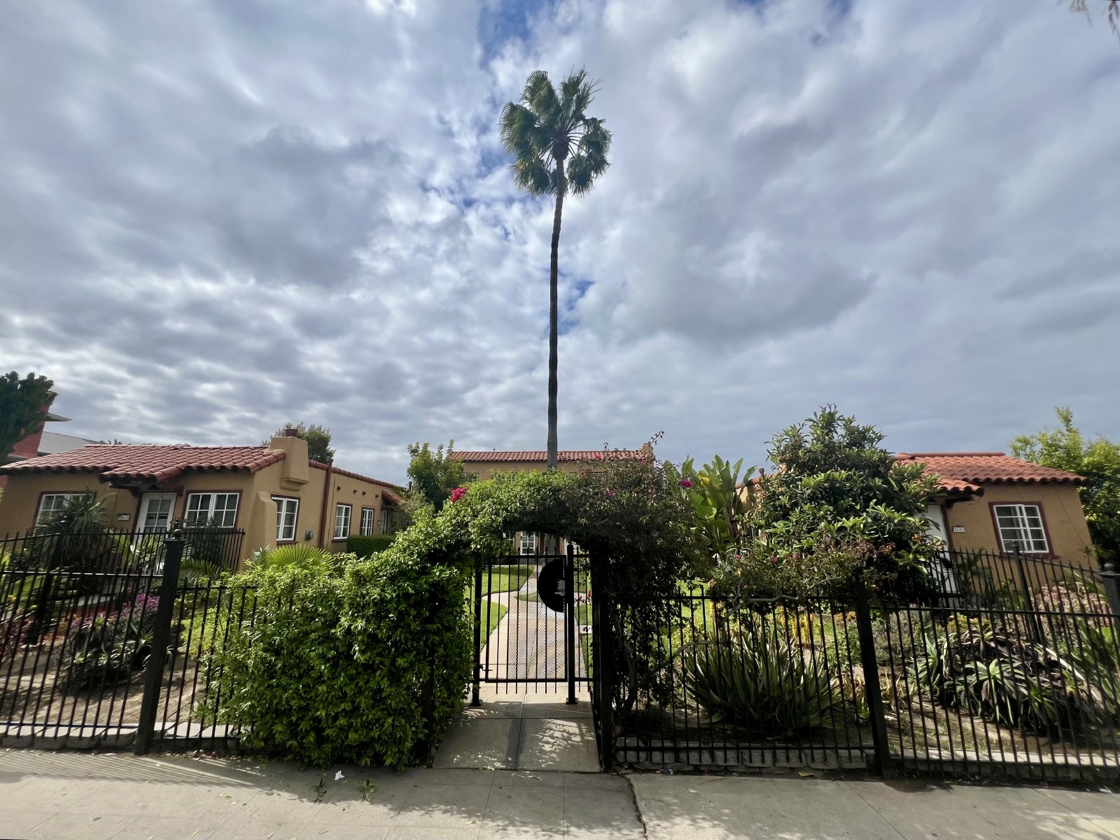 Historic 1 Bedroom/1 Bath Apartment in Sherman Heights! property image