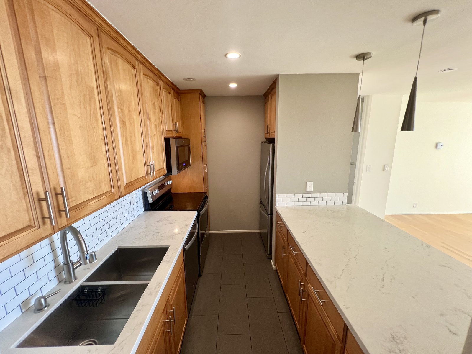 2 Bed / 2 Bath Condo with Panoramic Ocean Views of La Jolla Shores! property image