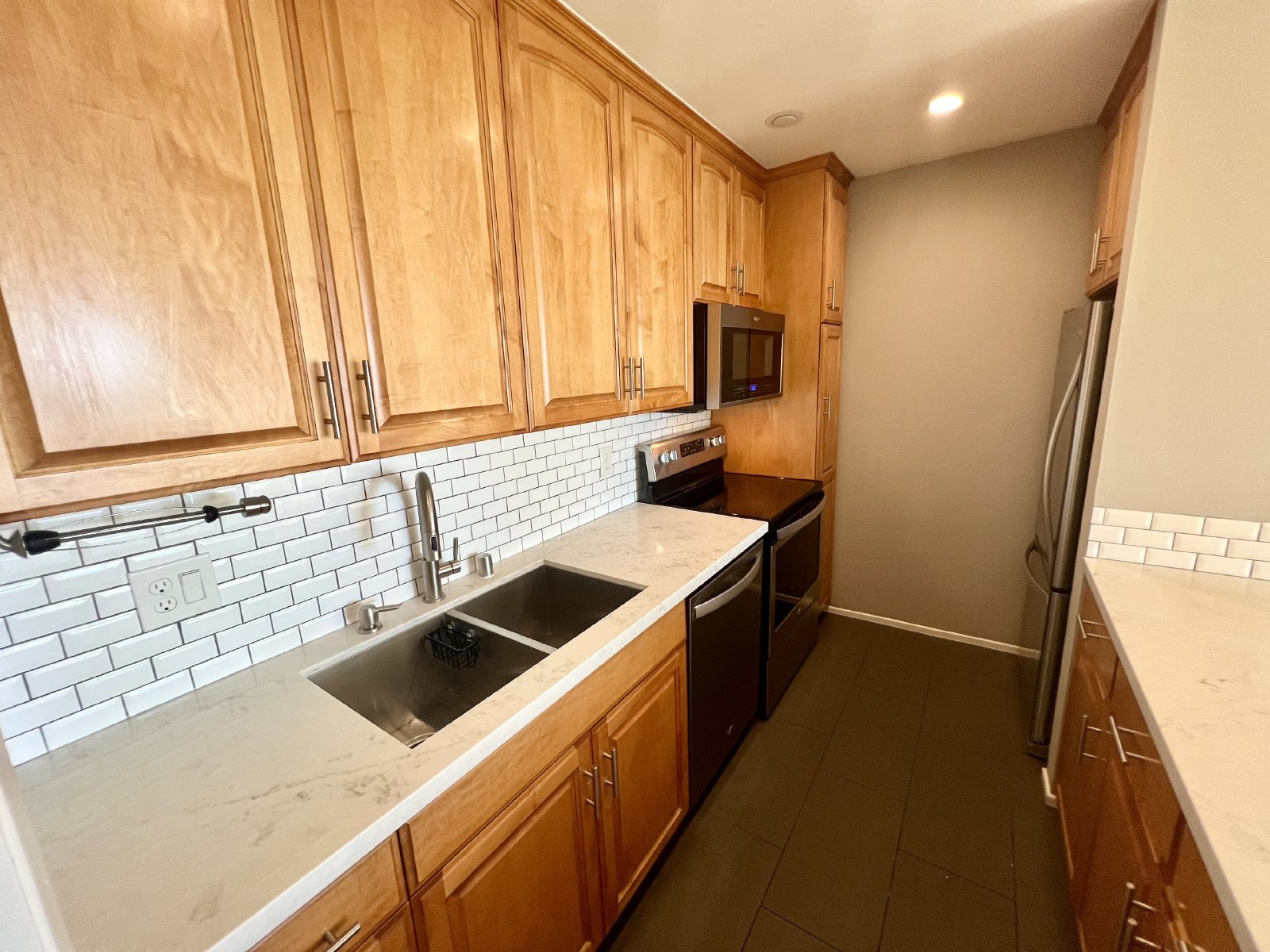 2 Bed / 2 Bath Condo with Panoramic Ocean Views of La Jolla Shores! property image