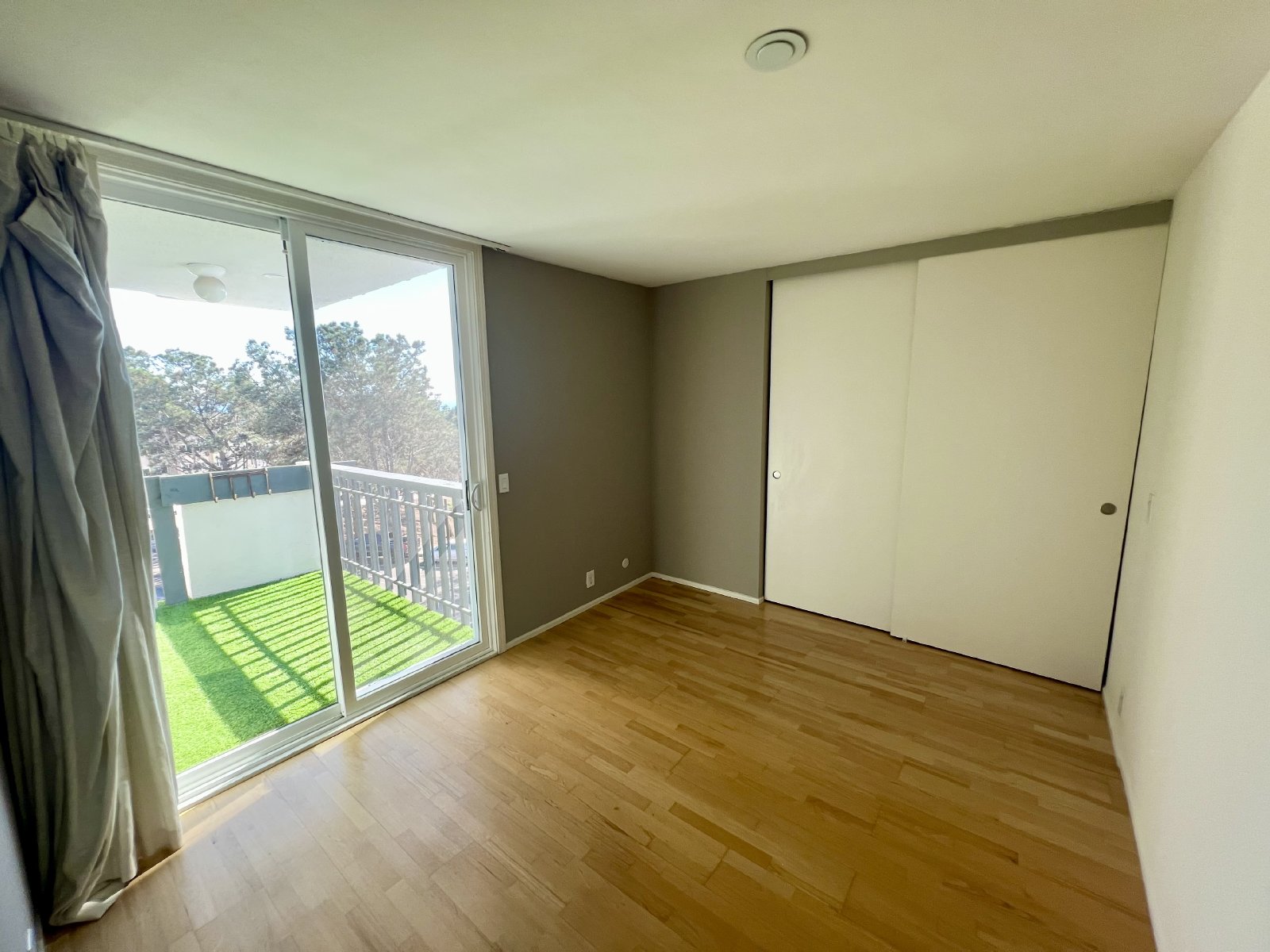 2 Bed / 2 Bath Condo with Panoramic Ocean Views of La Jolla Shores! property image