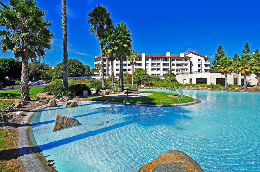 Welcome to our stunning 1-bedroom, 1.5-bathroom condo in Presidio Place! property image