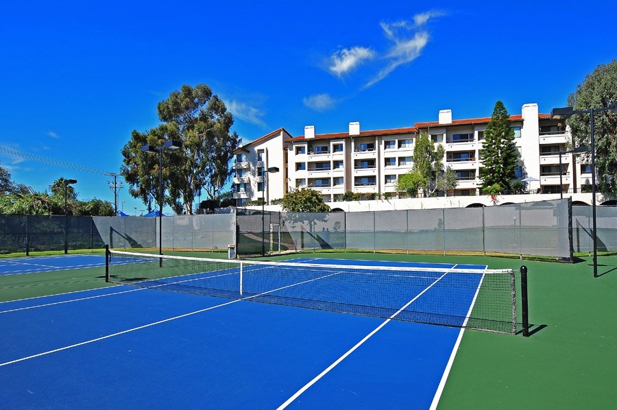 Welcome to our stunning 1-bedroom, 1.5-bathroom condo in Presidio Place! property image