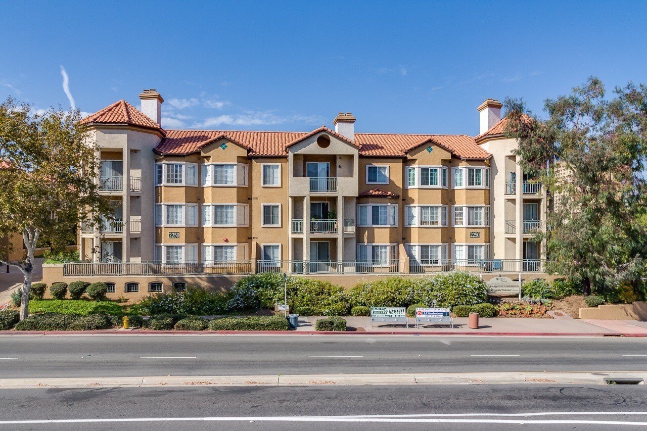 Spacious Remodeled Condo at River Colony Community in Mission Valley property image