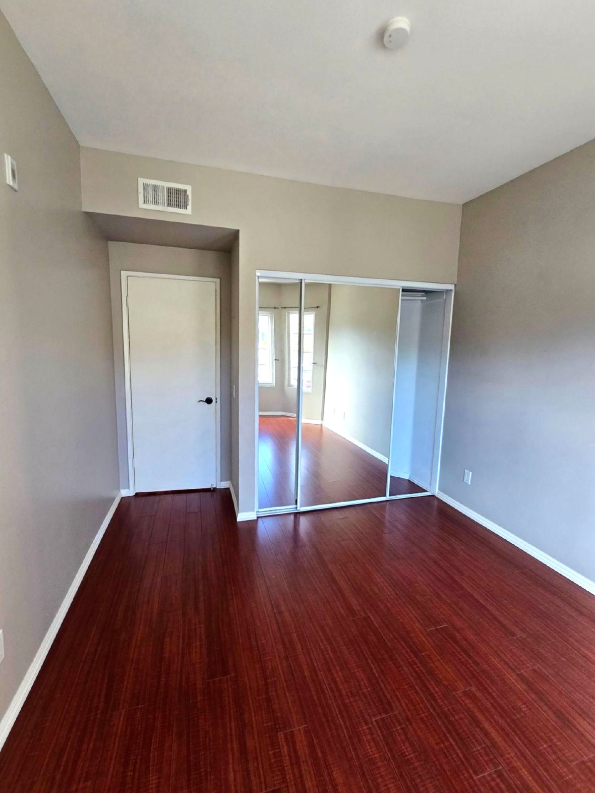Spacious Remodeled Condo at River Colony Community in Mission Valley property image