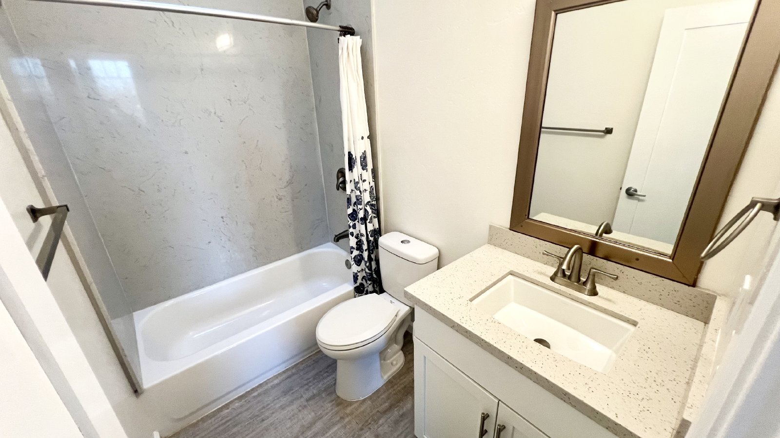 Beautiful Newly Developed 2BD/2BA in Pacific Beach — Just Blocks from the Ocean! property image