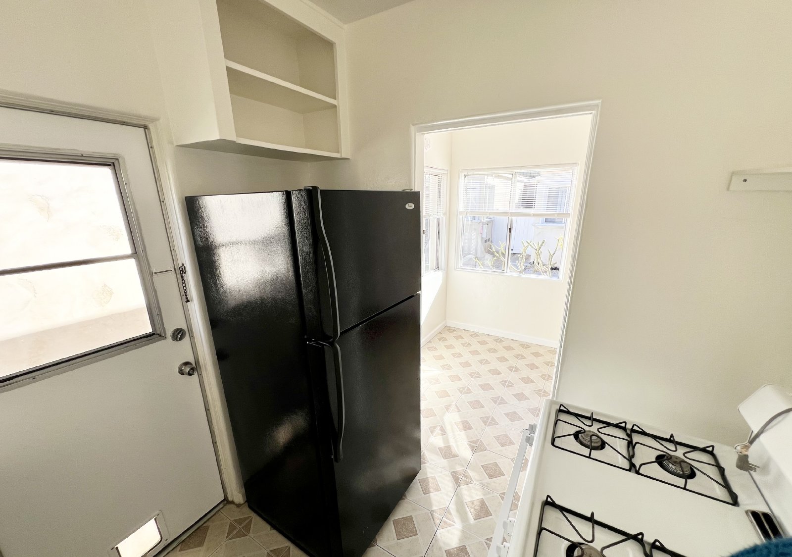 Charming 1BR/1BA Apartment in North Park – Detached Garage & Great Location! property image