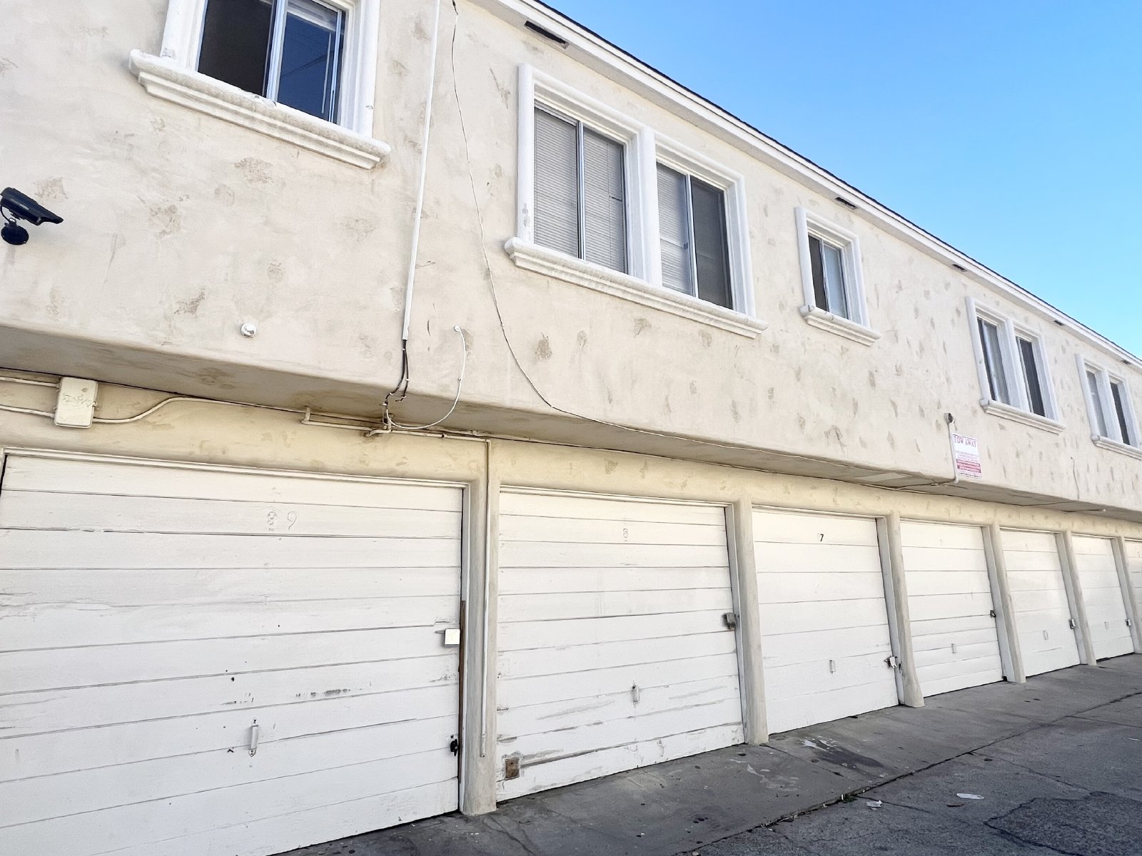 Charming 1BR/1BA Apartment in North Park – Detached Garage & Great Location! property image