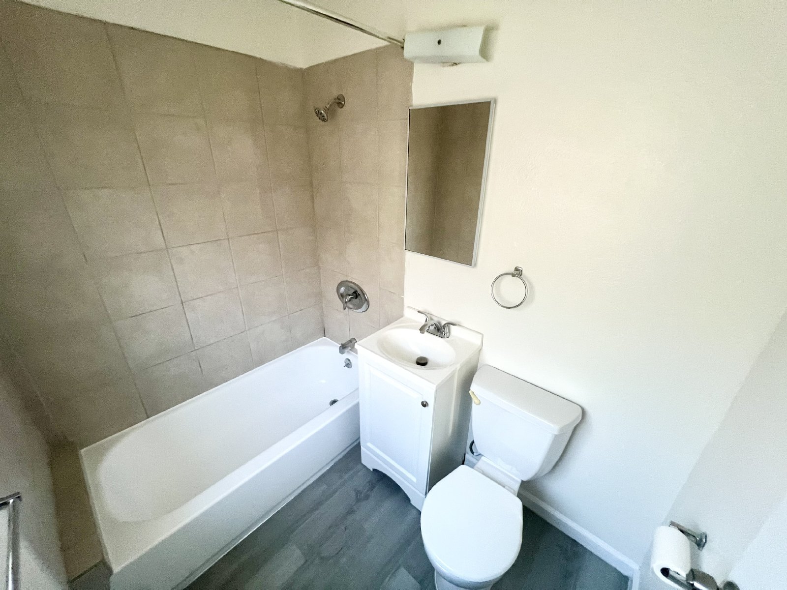 Charming 1BR/1BA Apartment in North Park – Detached Garage & Great Location! property image