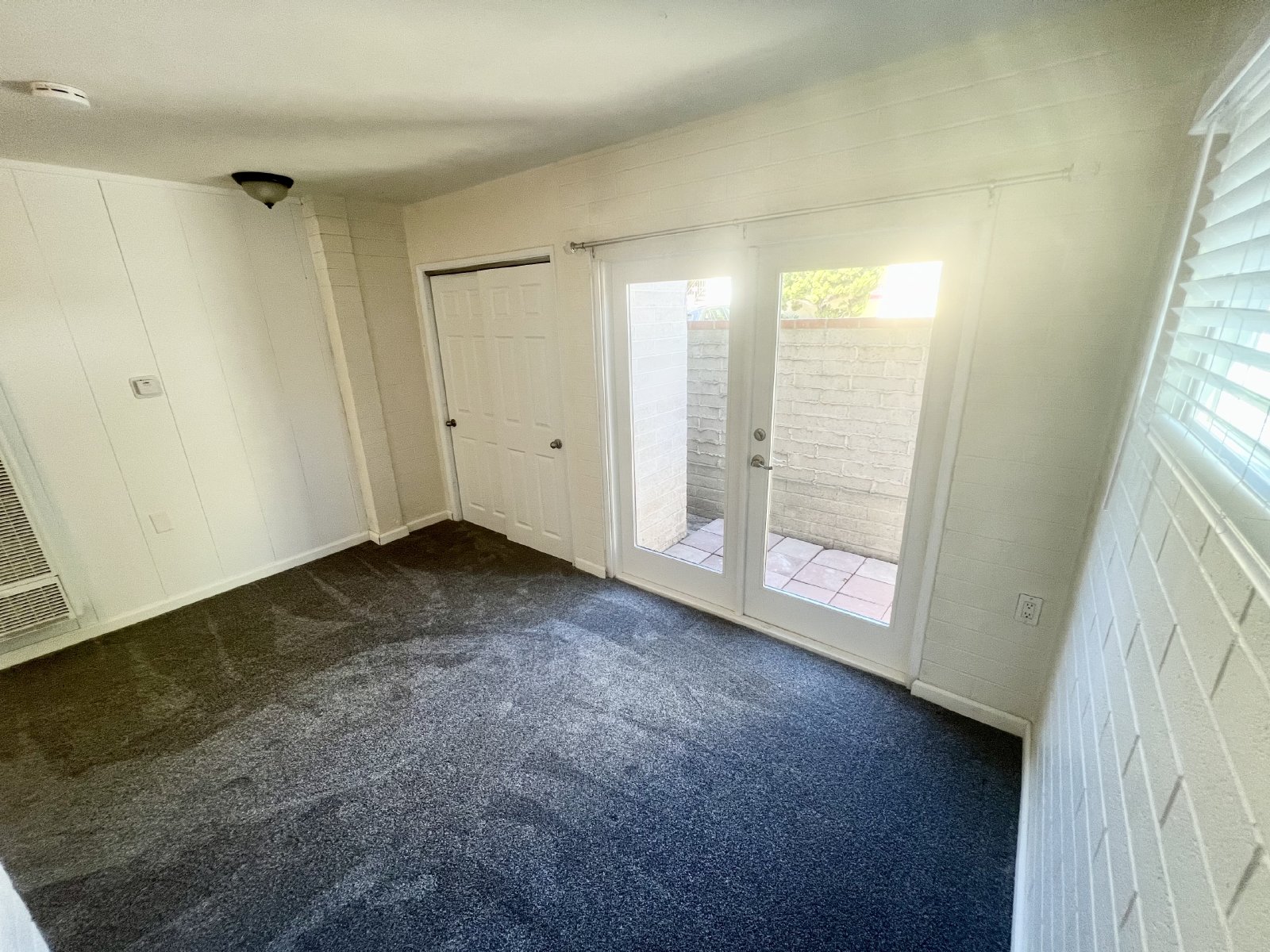 Charming 2-Bedroom Beachside Downstairs Apartment in Pacific Beach property image