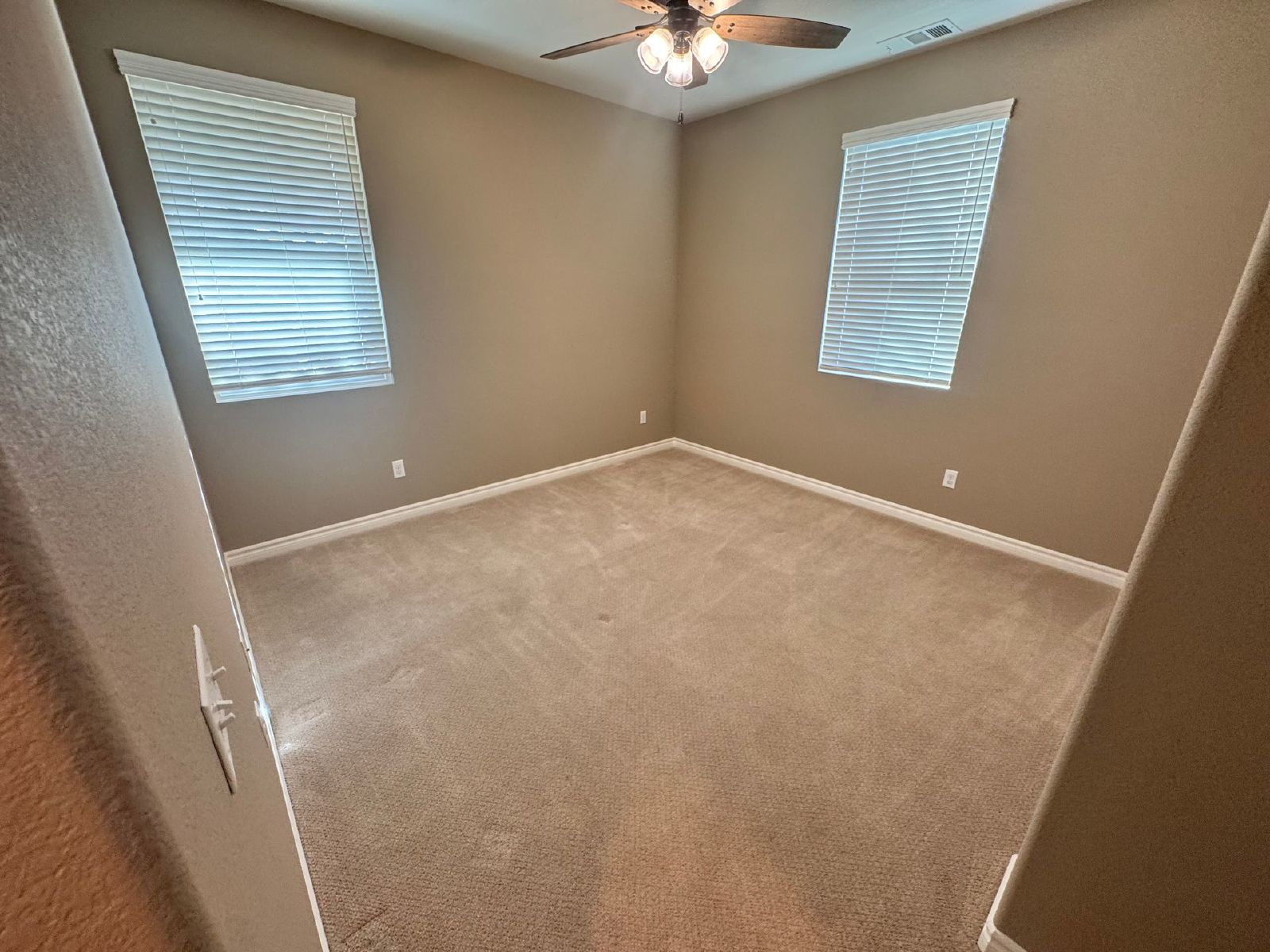 Beautiful 3 Bedroom Home in Harveston Lake Community – Solar & Resort-Style Amenities property image