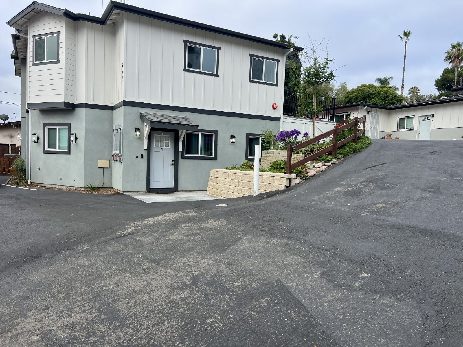 Beautiful 3 Bedroom, 2 Bathroom Duplex in Newer 5-Unit Community property image