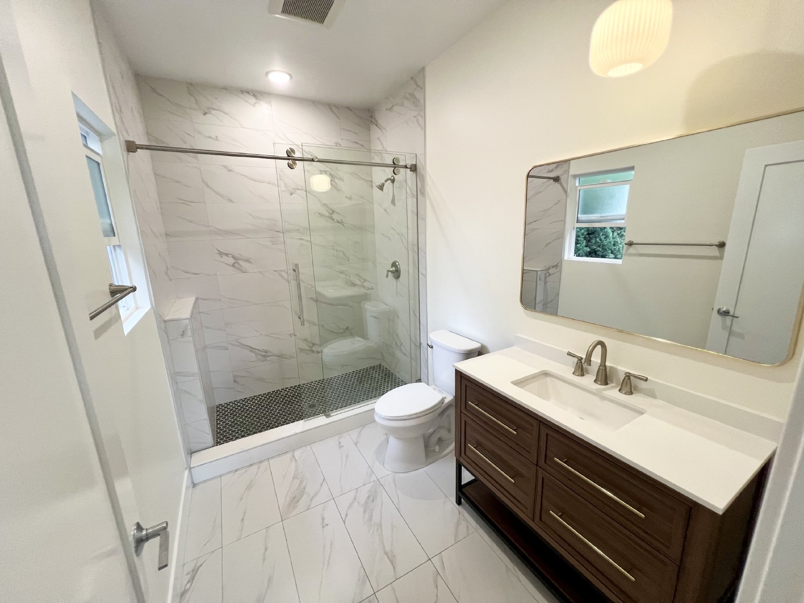 Beautiful 3 Bedroom, 2 Bathroom Duplex in Newer 5-Unit Community property image