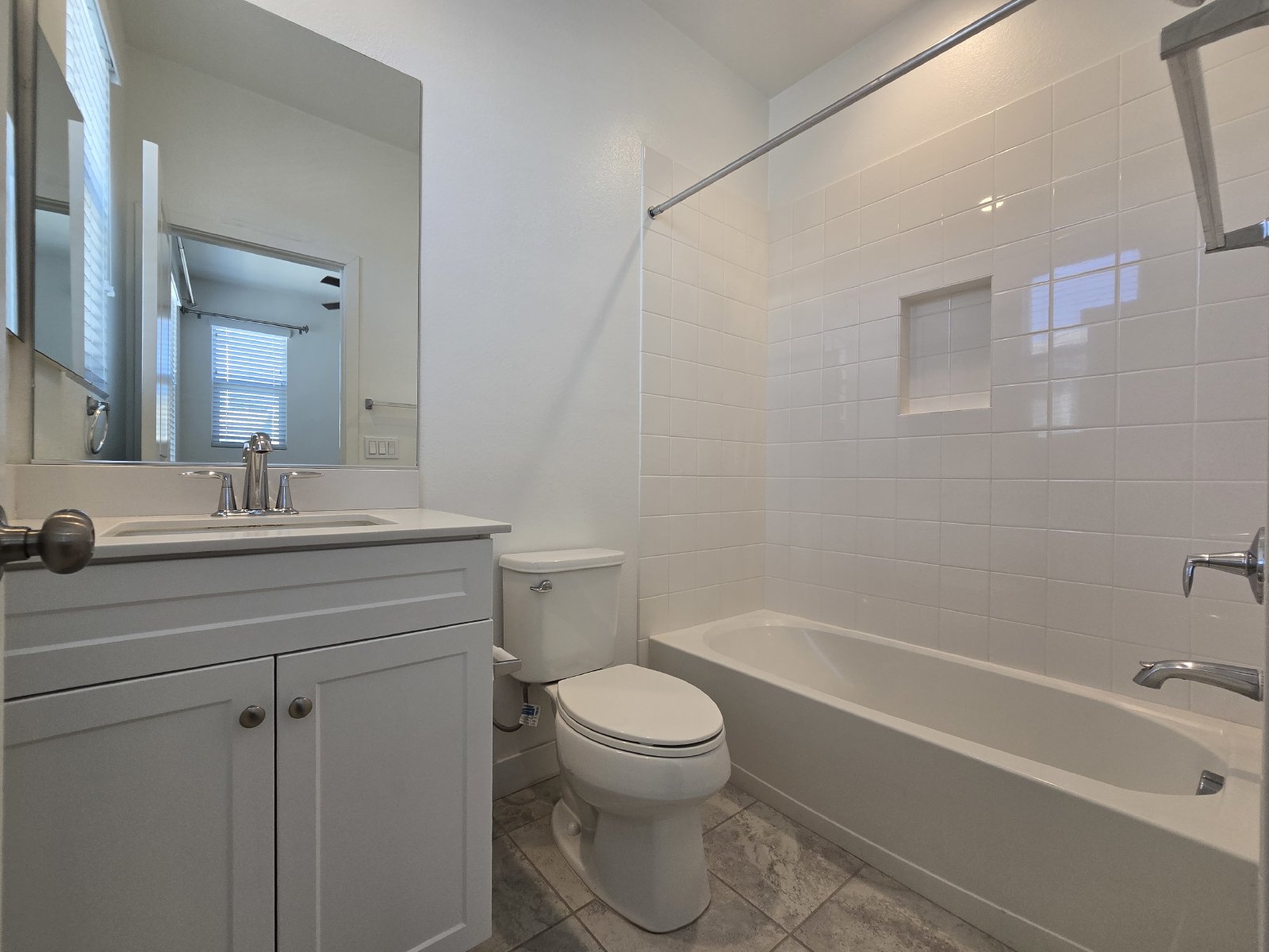 Modern Oceanside Home with Spacious Layout in a Desirable Community property image