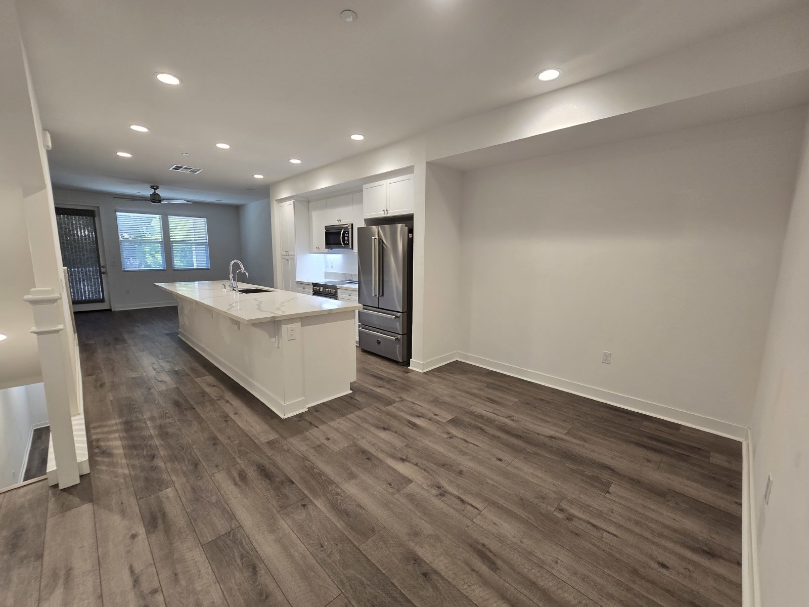 Modern Oceanside Home with Spacious Layout in a Desirable Community property image